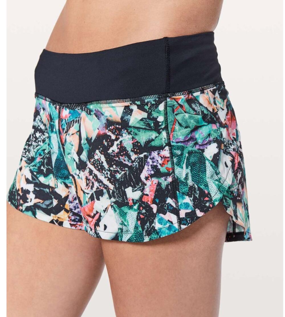 Lululemon Speed Up Running Shorts 2.5" Color Crush Multi/Black Size 4